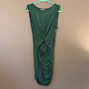 Chic Sleeveless Green Midi Dress